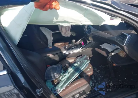 2019 BMW 330I из США, поврежденный, VIN WBA5R1C55KAK08698